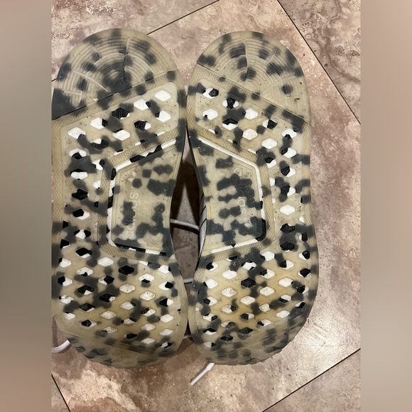Womens Adidas NMD - Picture 2 of 5